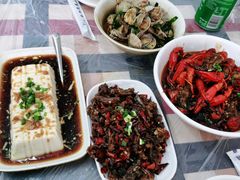 -吴记口味馆