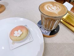 -法桐蛋糕·手作面包(万达公馆店)