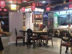 大堂-廖师傅大蒜炒腊肉(袁家岭店)