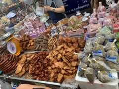 -瓦洛洛传统市场