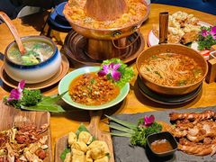 -觅山云南菜(泊富ICITY店)