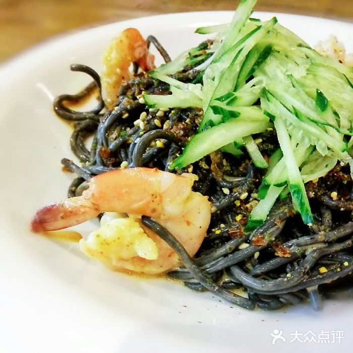 little hlk 小饿龙(浦东嘉里城店)墨鱼芝麻意面图片