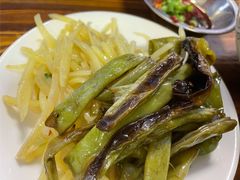 -中和裴氏蹄花(府河路店)