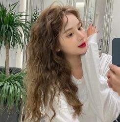 -茶发Salon·烫发染发理发