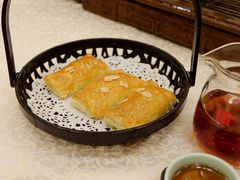 蜜汁叉烧酥-顺德人家食府(黄金广场店)