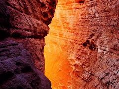 -天山神秘大峡谷