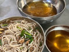 -正宗杨记普洱酸醋米线(总店)