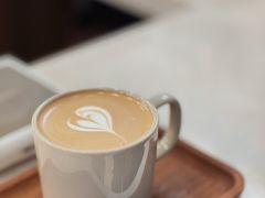 招牌澳白-OZ cafe(南昌路店)