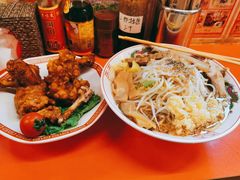 -拉面莊夢語＆中华料理八椿