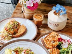 牛油果温泉蛋吐司-O'mills Sourdough Bakery&Bistro(永嘉路店)