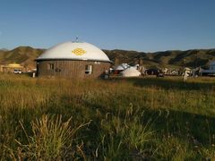 -天山神秘大峡谷