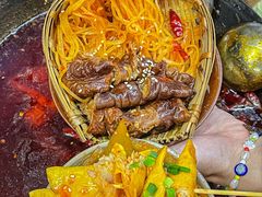 -四小区火锅·巷子里的重庆火锅(花照壁店)