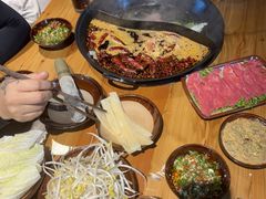 -壹兆圆重庆火锅手工炒底料(长白格林玫瑰湾店)