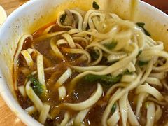 -江三王记牛杂馆(总店)