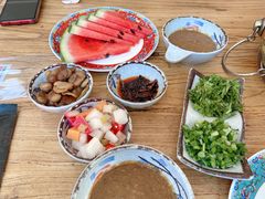 酸爽泡菜-毛辣果·贵州红酸汤牛肉火锅(西单店)