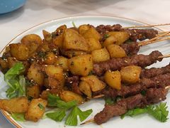 -犇逸·乐山跷脚牛肉·四川现炒(览海店)