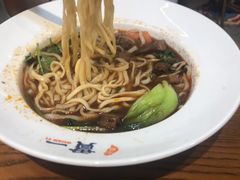-贯一台湾牛肉面(八一七中路店)