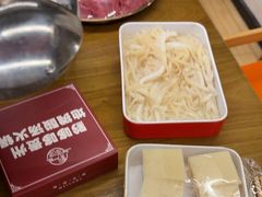 -黔哆哆地摊酸汤火锅(清湖店)