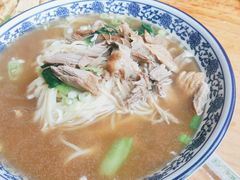 加肉骨汤面-竹青胶东摔面(黄岛开发区店)