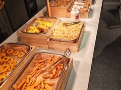 -言玖鲜火锅串串披萨自助(益田假日店)