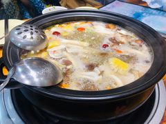 -菌之家·专业纯野生菌火锅·特色炒菌
