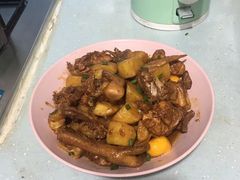 -鲸育宝宝月嫂(徐汇店)
