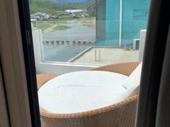 -百里峡七彩艺术小镇