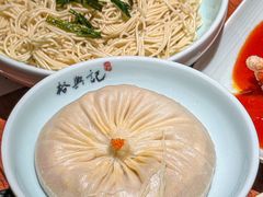 -裕兴记•蟹黄面馆(人民广场店)