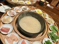 -桥香园云南过桥米线(金马碧鸡店)