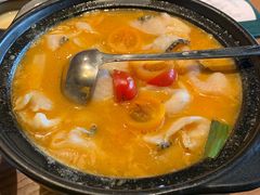 -云海肴·汽锅鸡·云南菜(天山百盛优客店)