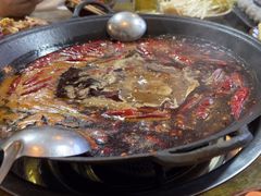 -黄潇洒老火锅(九眼桥宏济巷店)