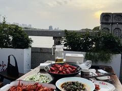 -聚汇三少·龙虾·中餐厅(莫邪路新天地店)