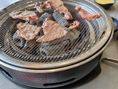 -啊美丽炭火烤肉(滑翔一店)