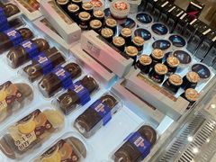 -85度C(生甜甜圈研究工坊·上海平凉店)