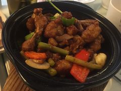 -新大咀港式茶餐厅(宝山万达店)