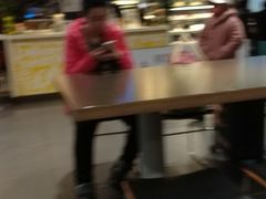 -麦当劳(哈西万达店)