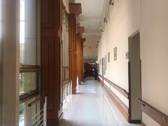 -北京德尔康尼骨科医院