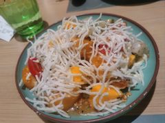香芒水果虾球-mango tree芒果树泰国餐厅(青岛万象城店)