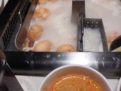 -海底捞火锅鲜切牛肉主题店(长寿路店)