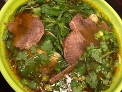 -张记牛肉面馆(天津路店)