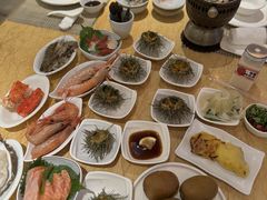 -雍和会海鲜姿造自助(湖东路店)