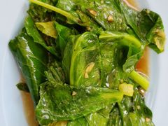 -东海岸人工湖美食村