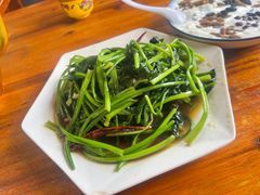 -塔洛藏餐吧(香格里拉古城店)