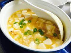 蟹粉豆腐-许仙楼餐厅