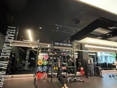 -TOP健身私教工作室(侨香店)