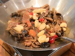 -黄泥岗·地道湖北菜(奥特莱斯店)