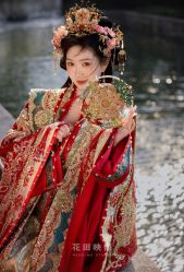 -花田映像婚纱摄影(龙岗店)