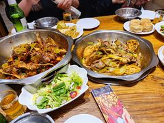 爆辣干锅鸭头-安诚居干锅鸭头(八角店)