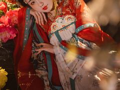 -翩若国风汉服体验馆