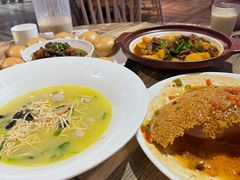 -香山湖家家宴(中山陵店)